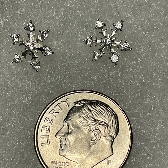 Sterling Silver Snowflake Stud Earrings - Picture 2 of 5